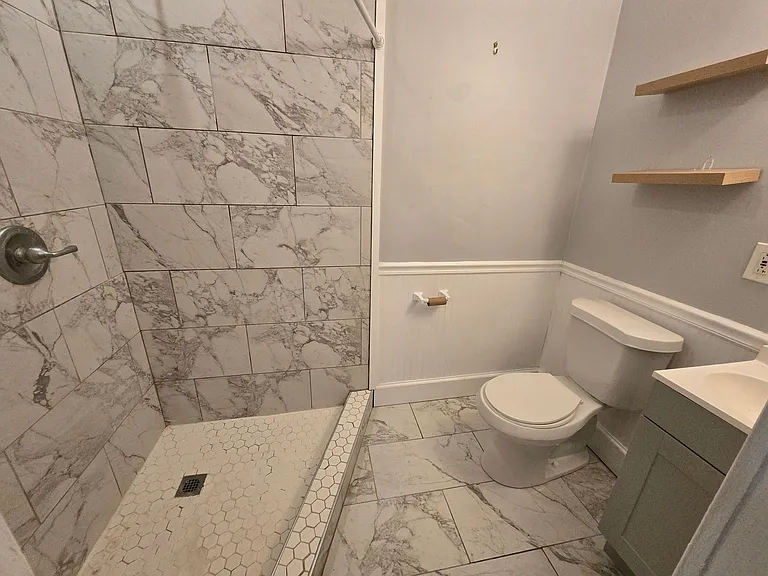 3256 Montezuma Rd — Photo 9