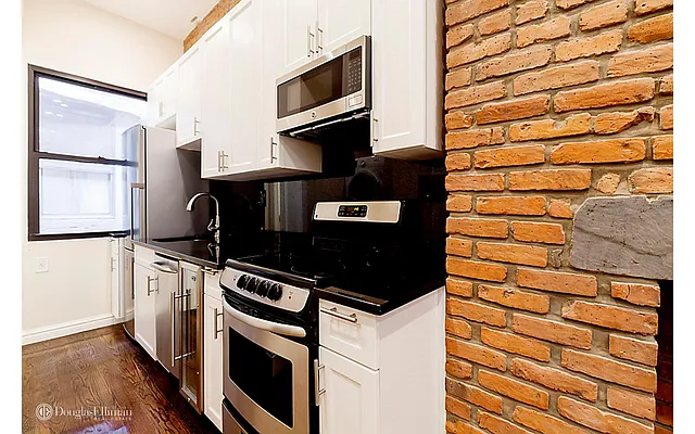 Rented by Douglas Elliman | media 2