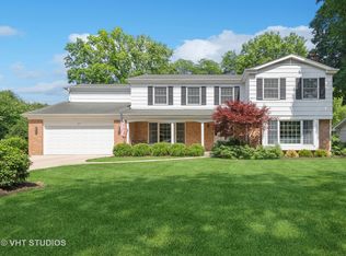 275 Old Mill Rd, Barrington, IL 60010