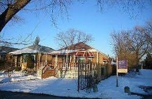 1st image of 2315 N Sayre Ave