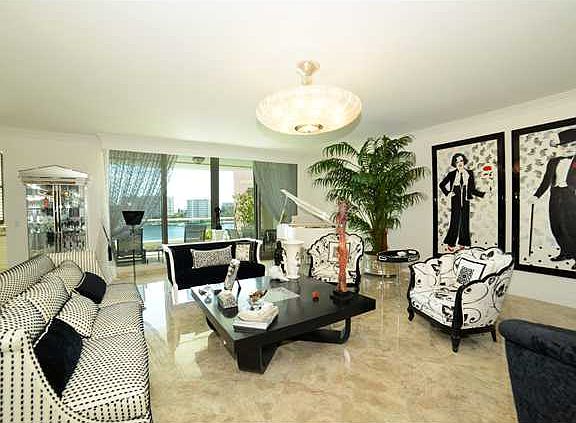 Home For Sale In Mizner Grand