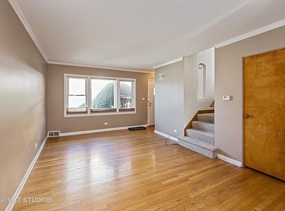 2nd image of 223 S Maple Ave APT C