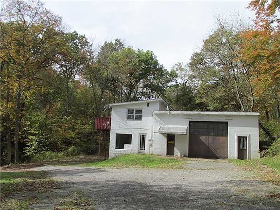 4th image of 641 Glenwood Way
