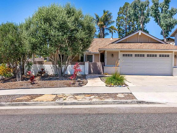 2nd image of 3620 Mira Flores Ct