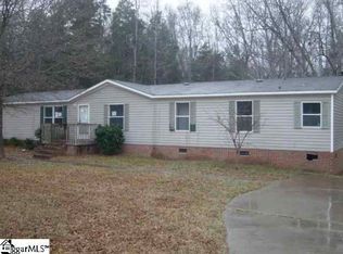 105 Birdie Ln, Fountain Inn, SC 29644