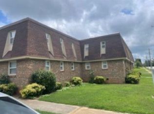 401 S Fairplay St APT 16, Seneca, SC 29678