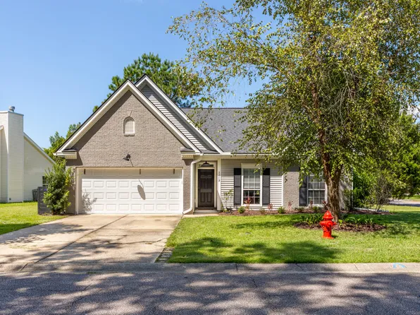 2713 Palmetto Hall Blvd, Mount Pleasant, SC 29466