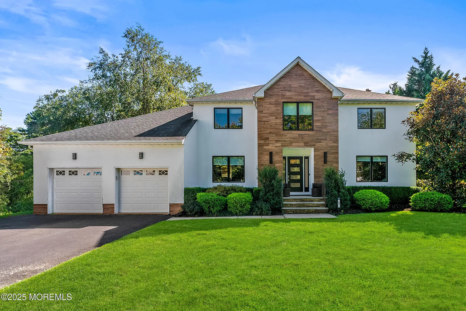 49 Jamestown Road photo 1