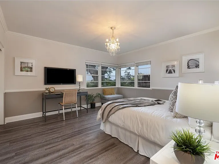 13480 Contour Dr — Photo 11