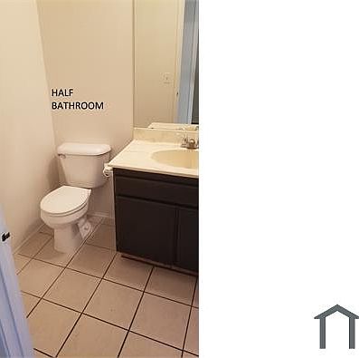 2nd image of 3872 Superior St #B