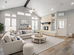 104 Camden Hills Dr, Montgomery, TX 77356