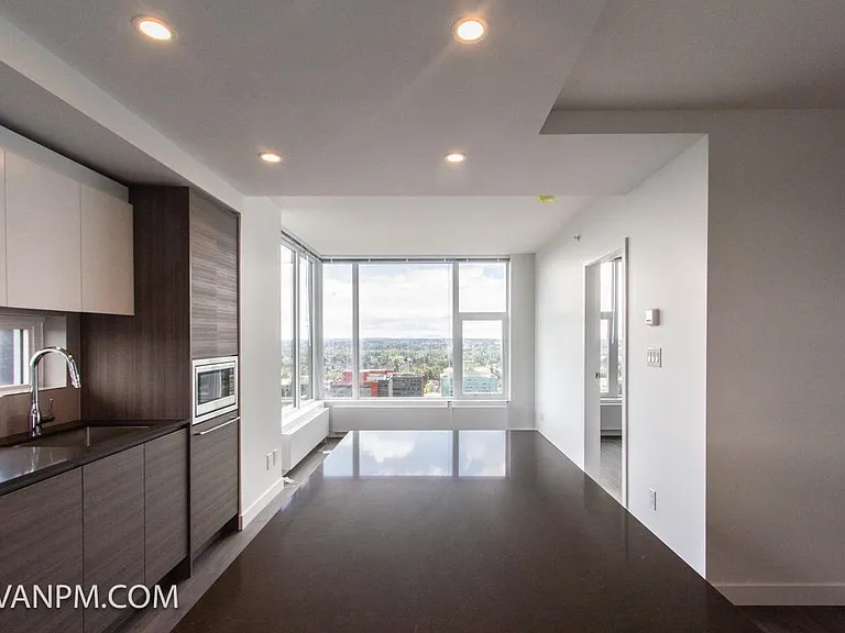 13655 Fraser Hwy #2509 — Photo 14