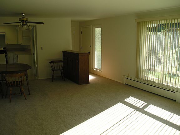 5th image of 2535 71st Ave SE