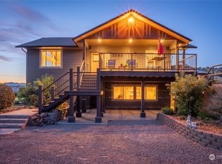 3798 Searles Rd, Malaga, WA 98828