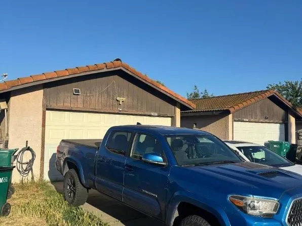 9334 Fox Creek Dr, Stockton, CA 95210