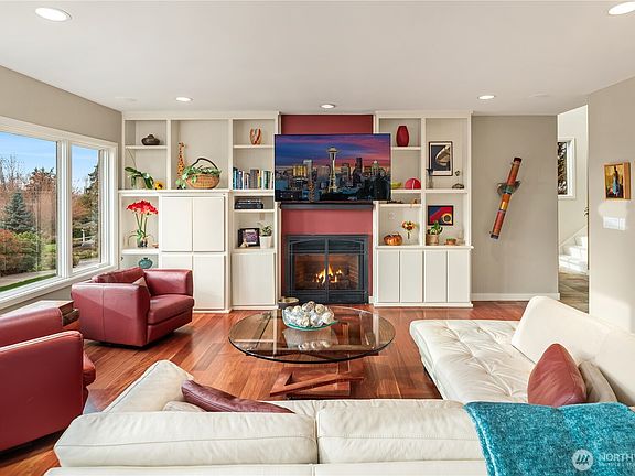 4th image of 10211 NE 59th Street