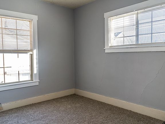 2nd image of 1416 Rosemary Ln APT 101