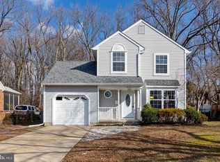 603 Otter Branch Dr, Magnolia, NJ 08049