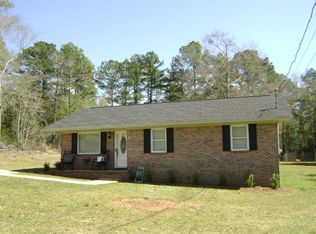 107 Huckleberry St, Andalusia, AL 36420