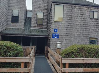 1000 SE Bay Blvd #F-12, Newport, OR