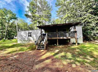 68 Seal Ln, Russellville, AL 35653