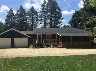 5561 Fairland Rd, Clinton, OH 44216