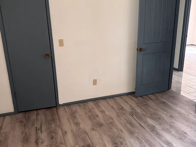 2229 NW 113th Pl — Photo 9