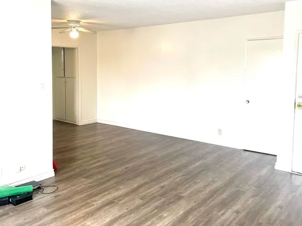 4702 W 17th St, Los Angeles, CA