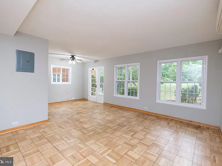 3117 Ravensworth Pl — Photo 4