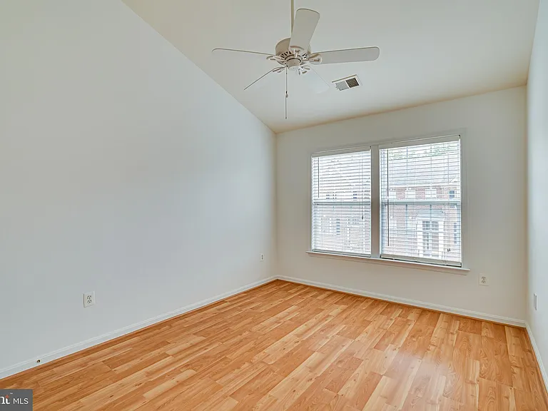 4147 Presgraves Ct — Photo 33