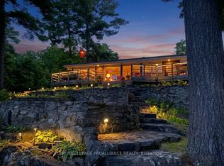 1022 Fosters Ln, North Frontenac, ON K0H1K0