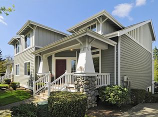 12416 NE 100th St, Kirkland, WA 98033
