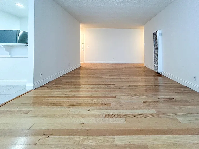 222 Washington Ave #17 — Photo 16