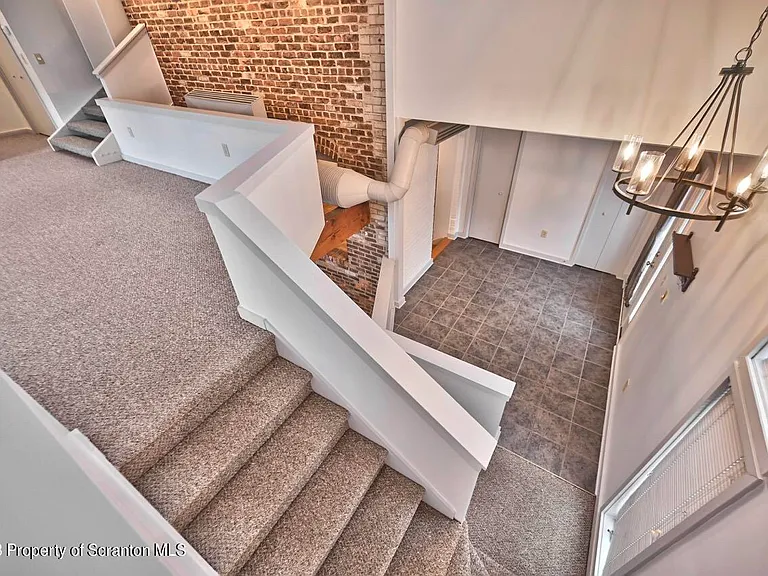 1409 Penn Ave #3 — Photo 38