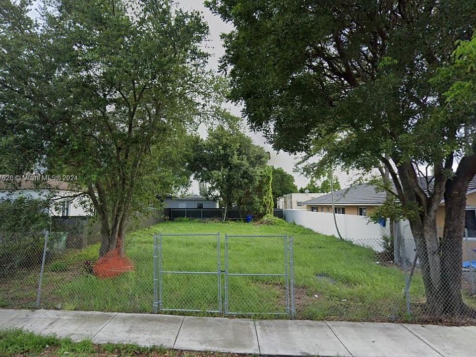 2nd image of 3185 SW 4th St