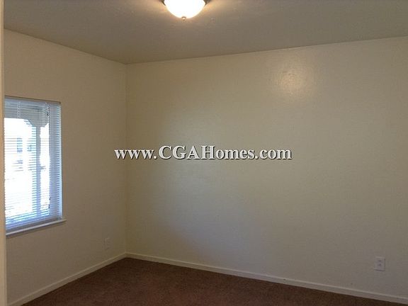 4th image of 3161 38th Ave