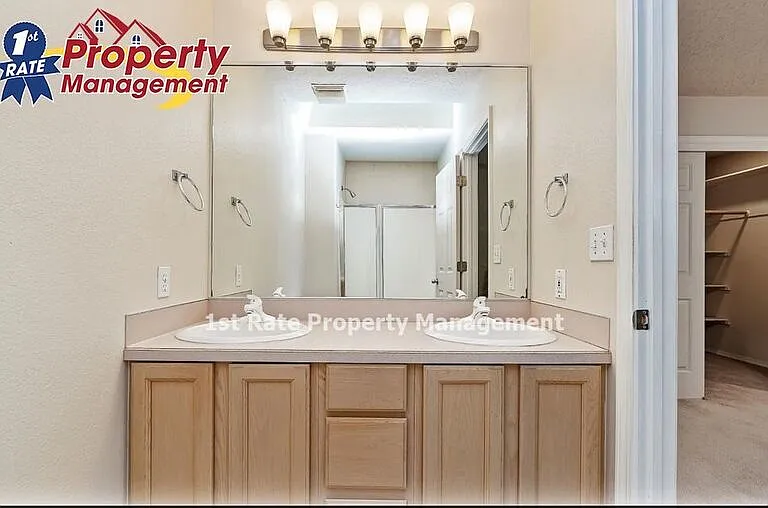 7913 W Holt Ct — Photo 17