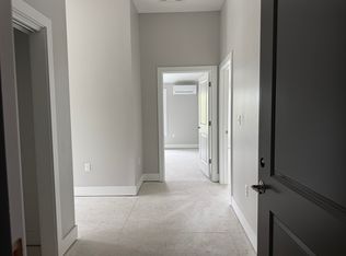 251 Sladen St #306, Dracut, MA 01826