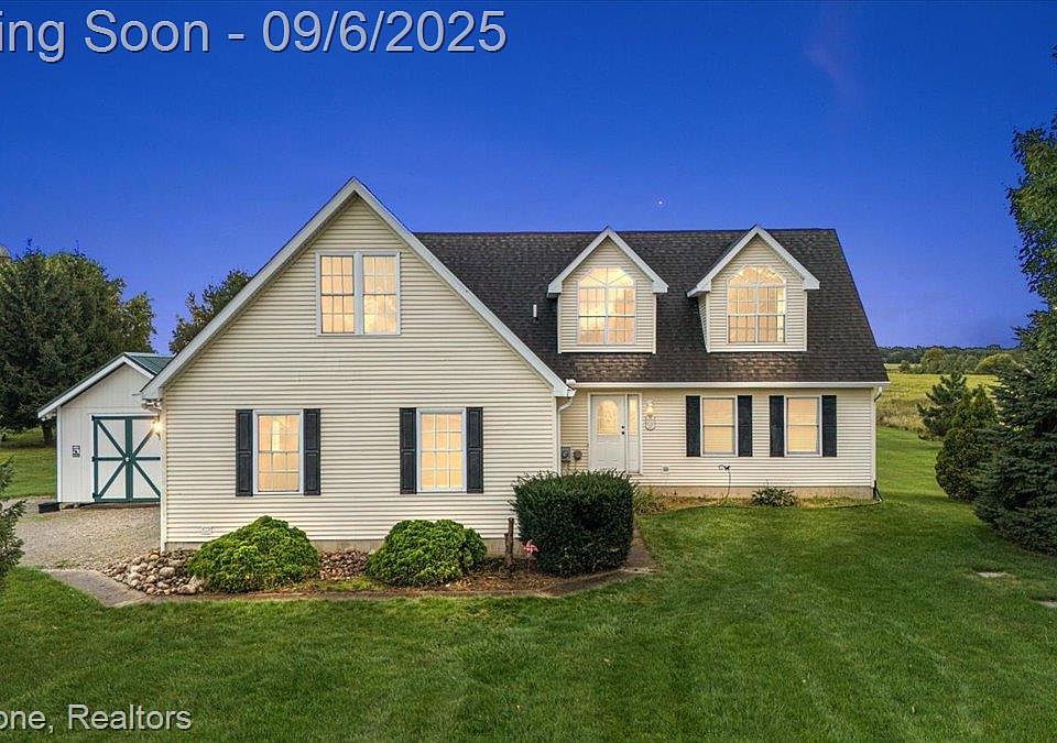 1st image of 7696 Shawn Dr