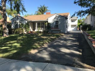 633 E Grinnell Dr, Burbank, CA 91501