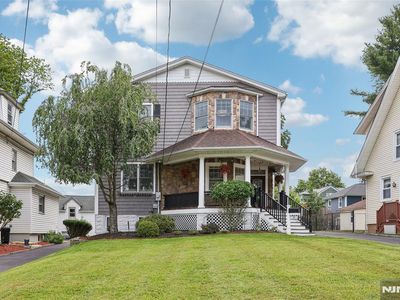 53 Grove Ave, Verona, NJ, 07044