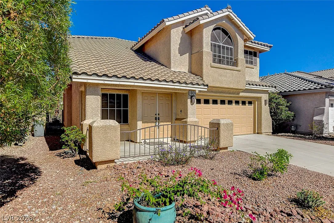 4 bed, 2.5 bath, 2113 sqft, $3,150 — Photo 2