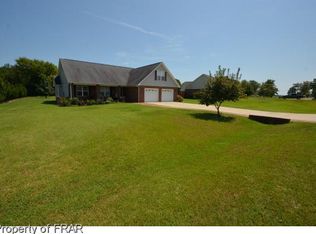 5841 Sunningdale Ln, Hope Mills, NC 28348