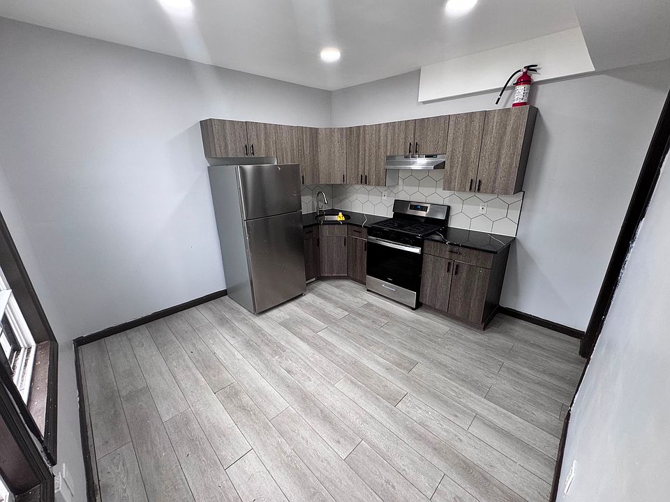 1st image of 163 Elwood Ave #G3