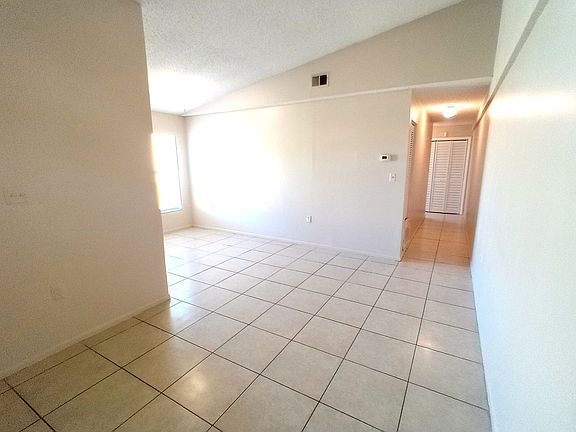 2nd image of 2909 Hambleton Ave