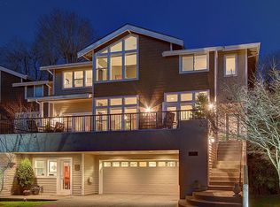 4030 Lake Washington Blvd SE, Bellevue, WA 98006