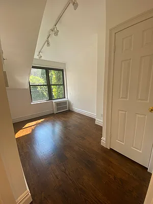 Rented by Landmark Resources | media 12