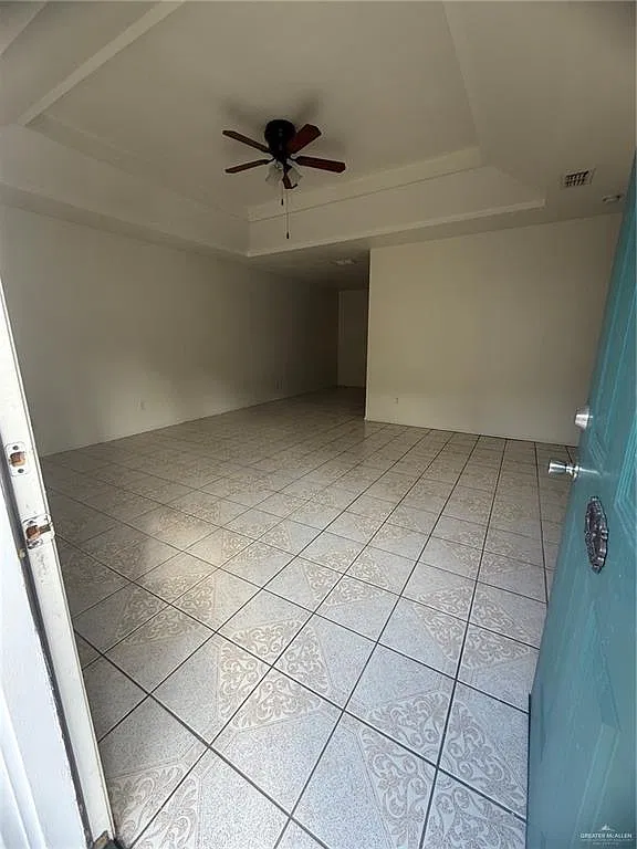 2 bed, 2.0 bath, 1106 sqft, $850 — Photo 2