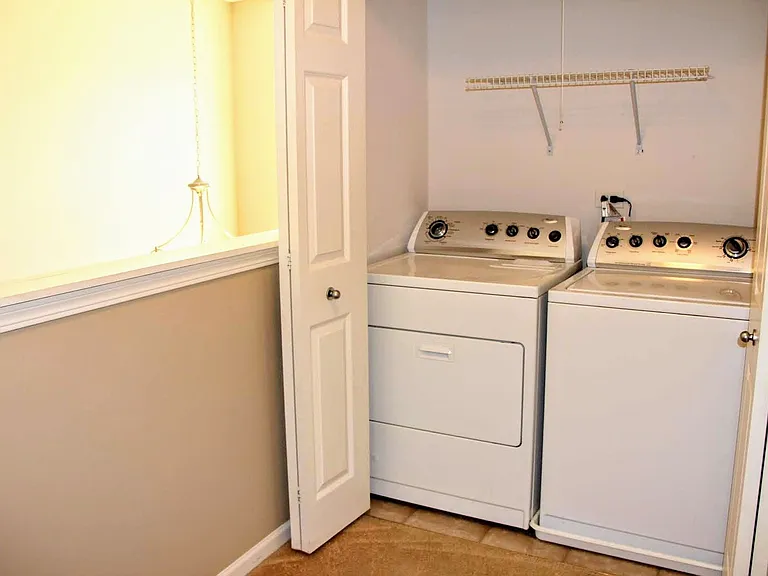 32427 N Mackinac Ln — Photo 9