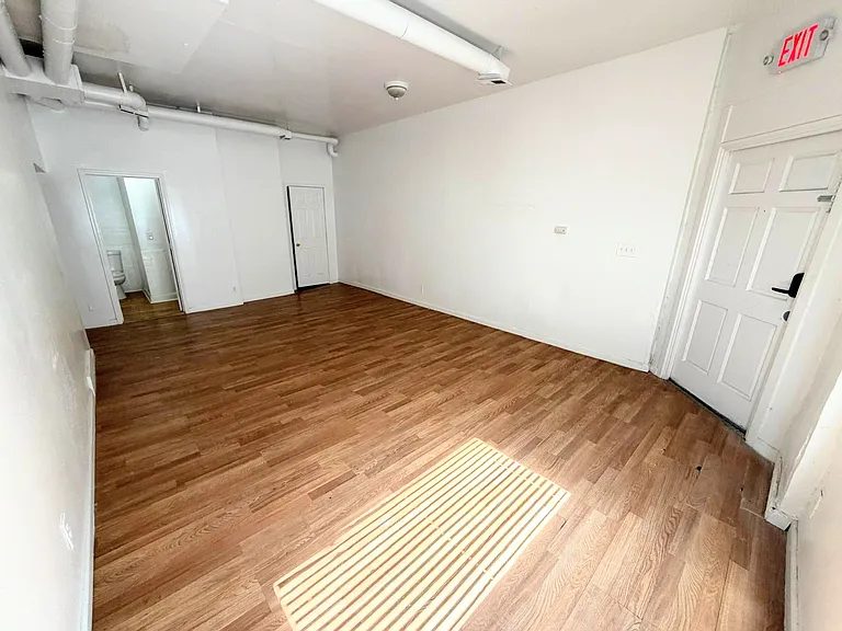 2601 Bellevue Ave #1 — Photo 13
